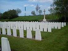 Adinkerke Military Cemetery09.jpg