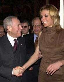 Minetti shaking hands with former Italian President Carlo Azeglio Ciampi