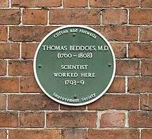 Plaque: Thomas Beddoes MD (1760–1808). Scientist. Worked here 1793–1799. Clifton and Hotwells Improvement Society