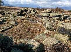 Nuraghe Fenu interno del nuraghe e torre C.jpg